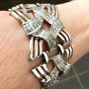 Vintage Coro silver tone link bracelet